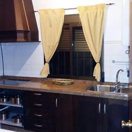 Sierrezuela Baja Holiday home *